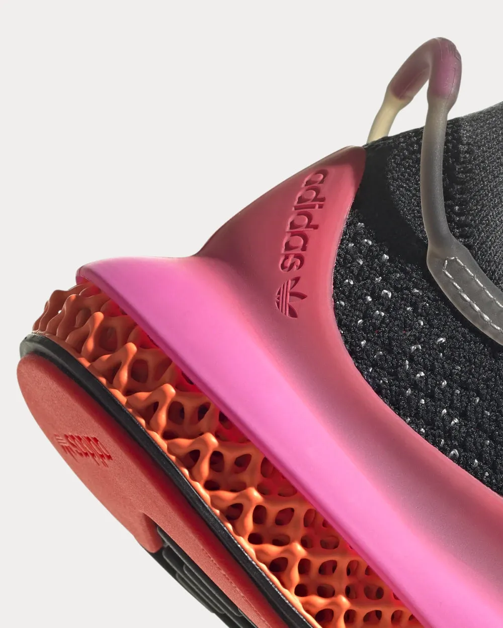 4d Fusio Core Black Low Top Sneakers