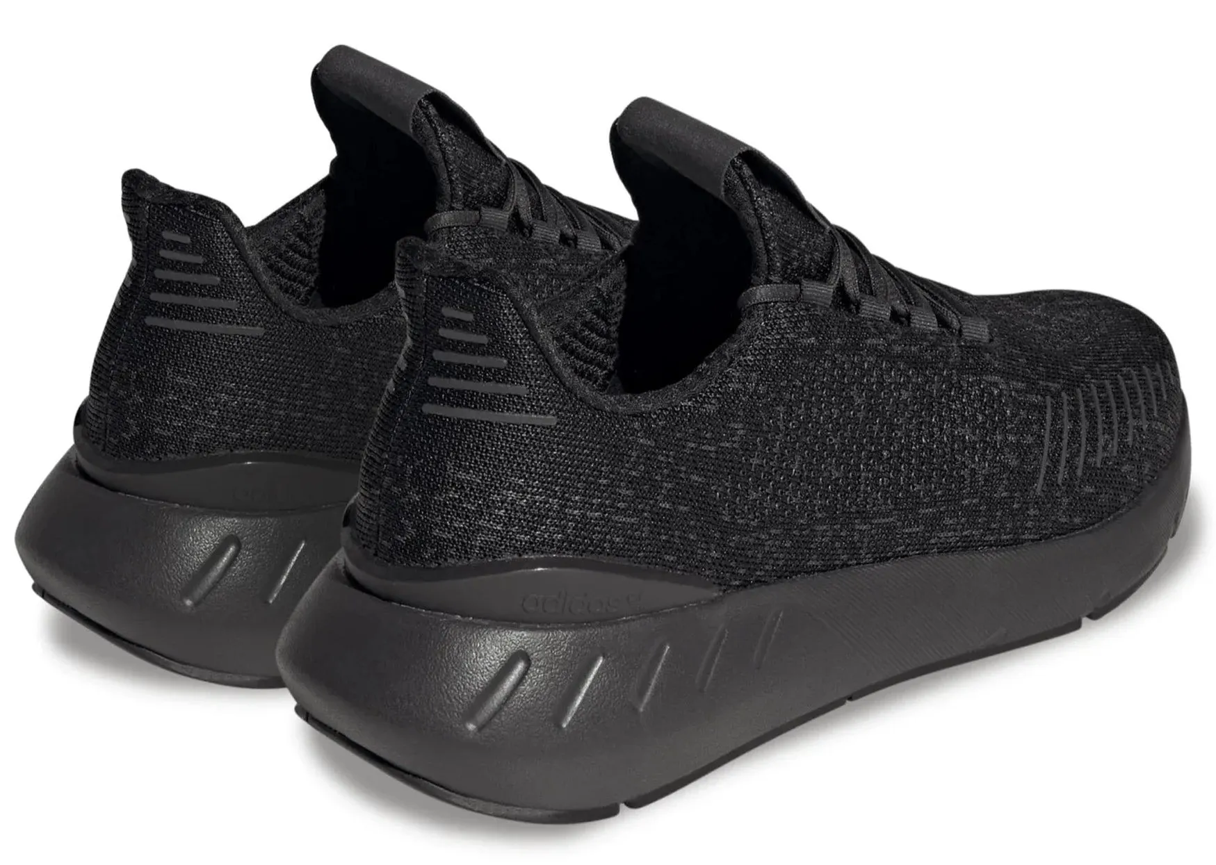 ADIDAS SWIFT RUN 22 SHOES