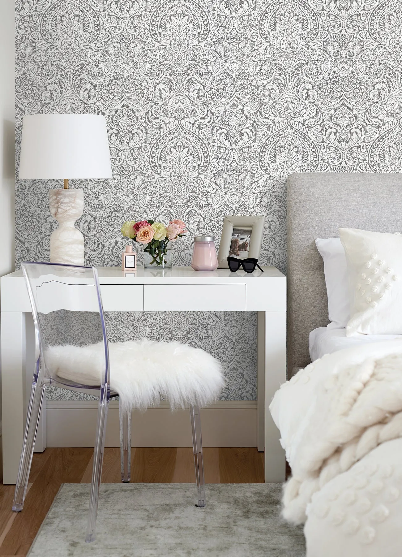 Artemis Damask Wallpaper