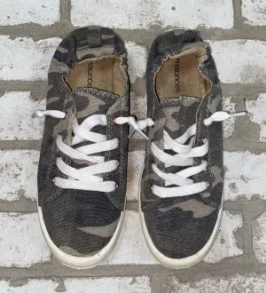 Maurices Camo Slip-On- (Size 7)