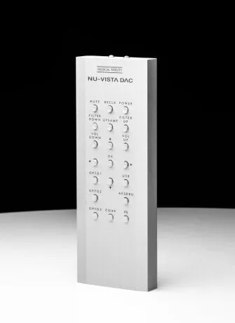 Musical Fidelity Nu-Vista DAC  Digital to Analog Converter with  Upsampling and Balanced Class A Nuvistor Output Stage.