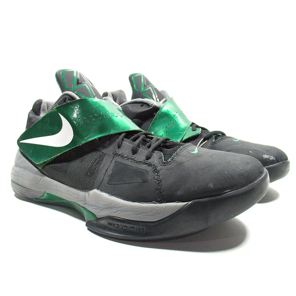 NIKE Stay Focused