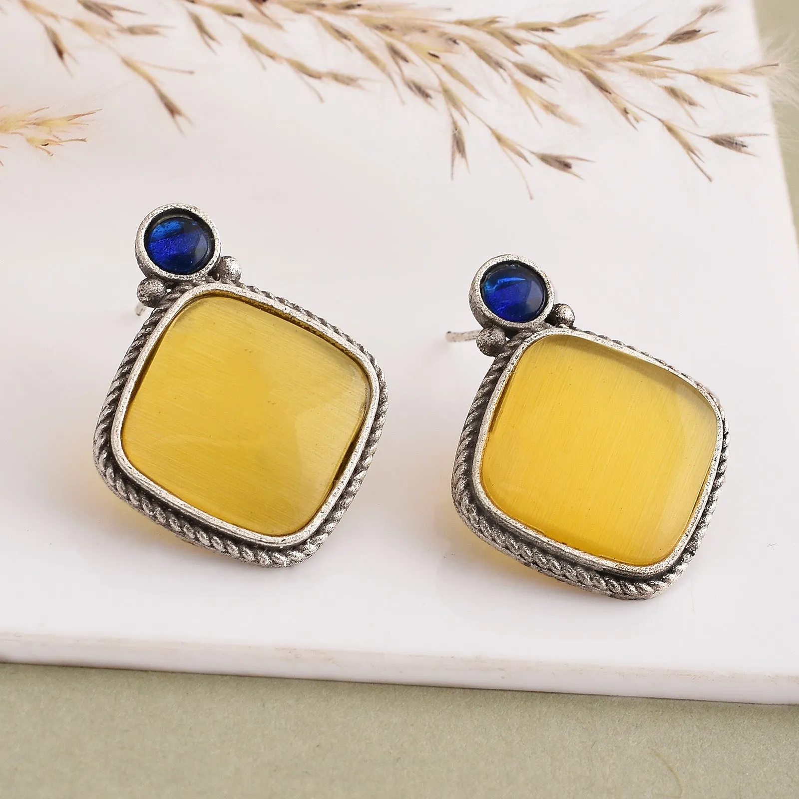 Prisha Square Stud Earrings