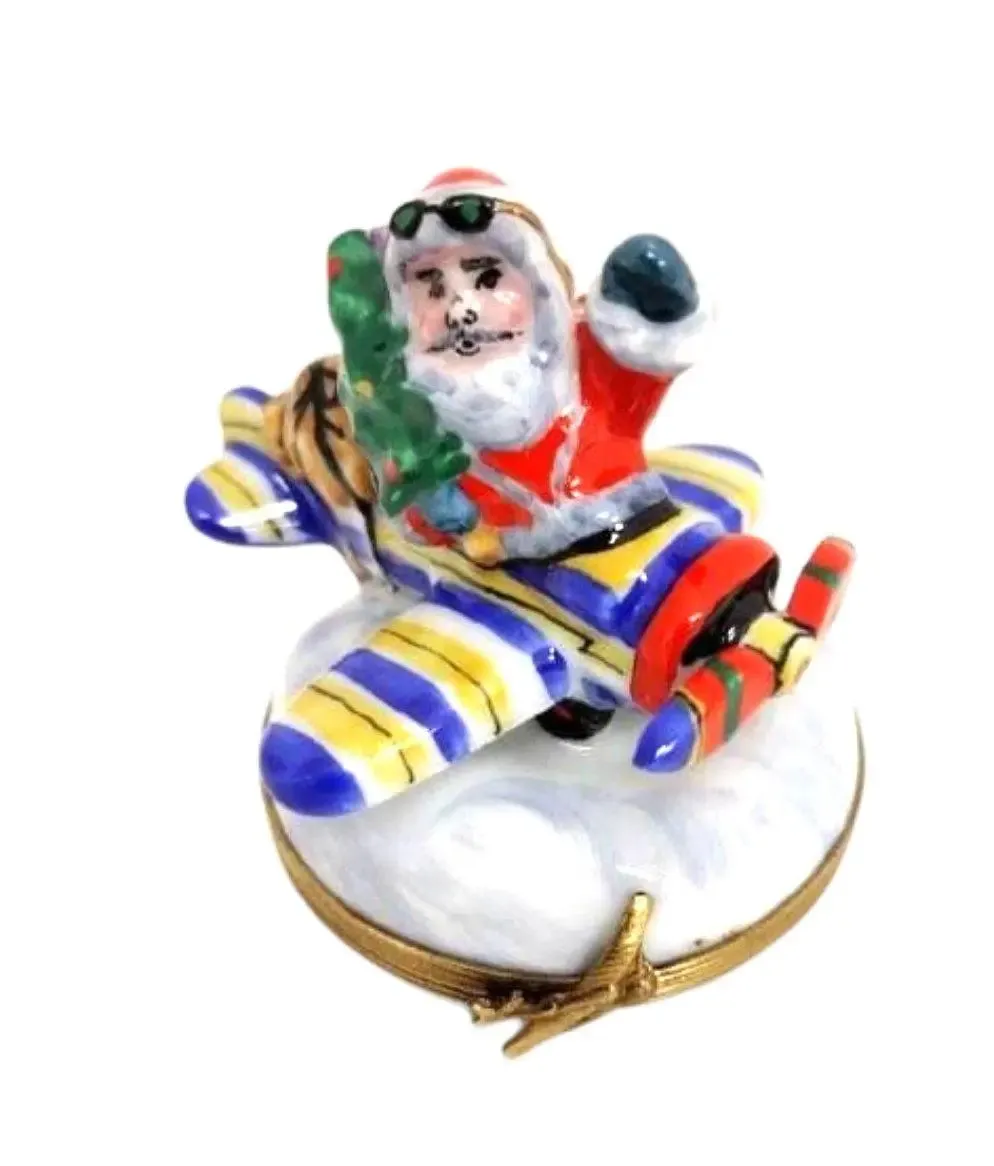 Santa on Airplane Very Detailed