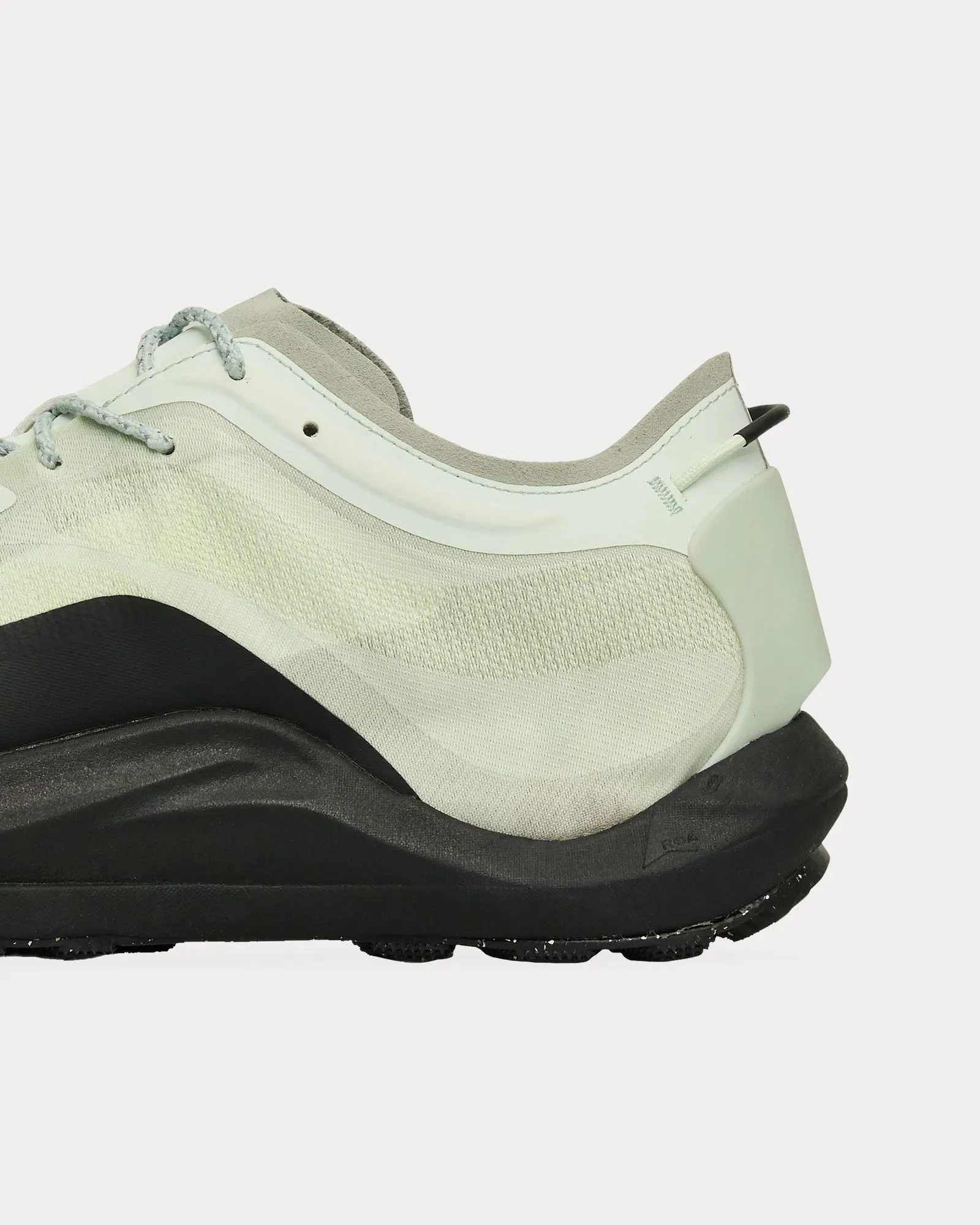 Sella Frosted Mint / Black Running Shoes