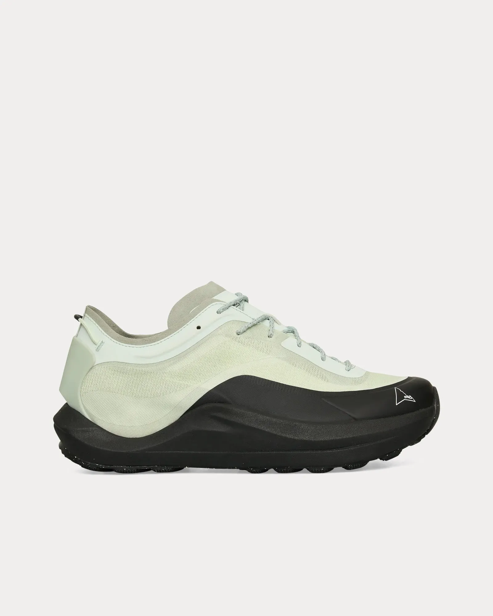 Sella Frosted Mint / Black Running Shoes