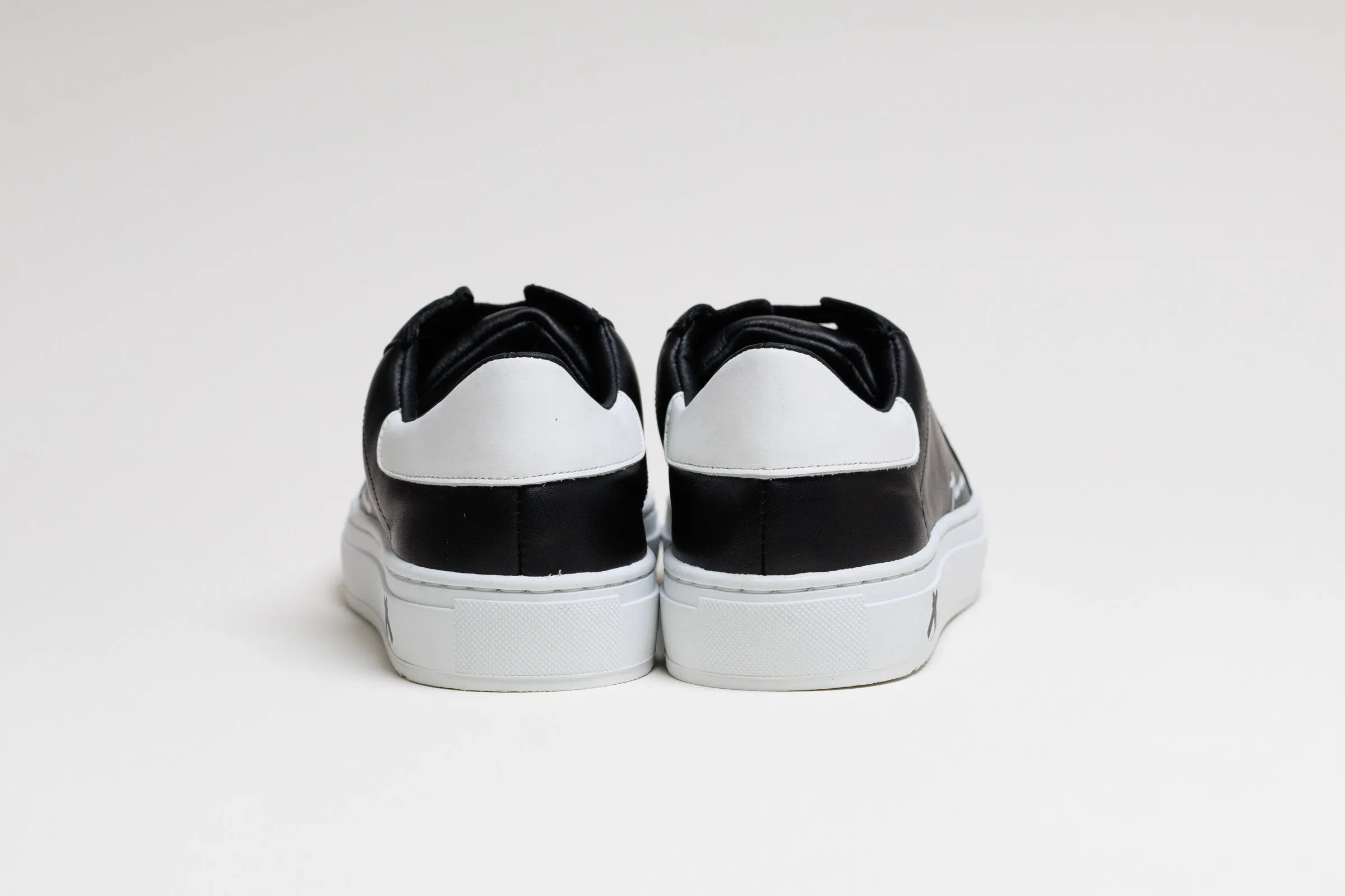 Spanish Black Leather Low Top With White Leather Finishing