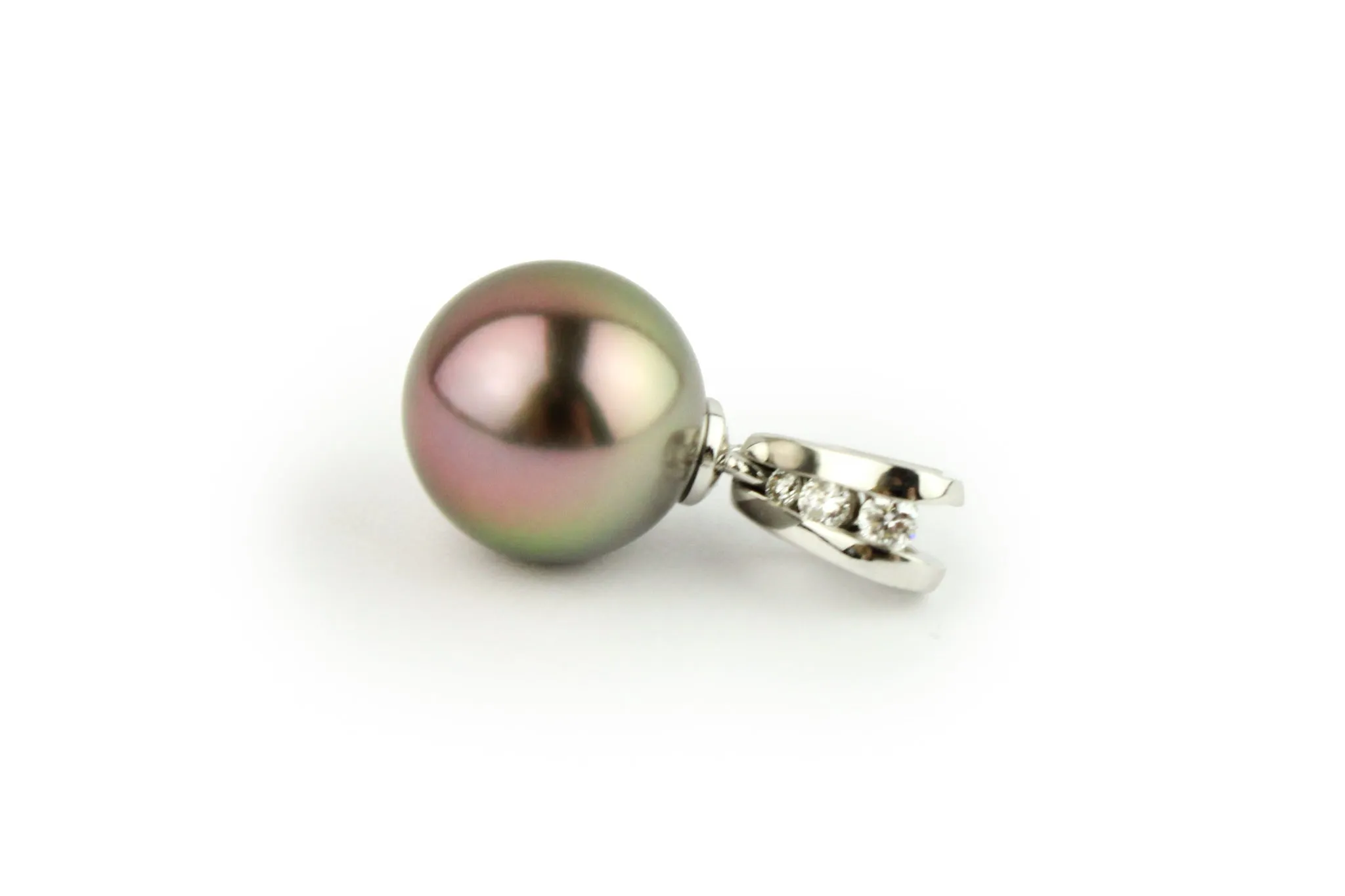 Tahitian Pearl & Diamond Lumière Pendant on 14K White Gold