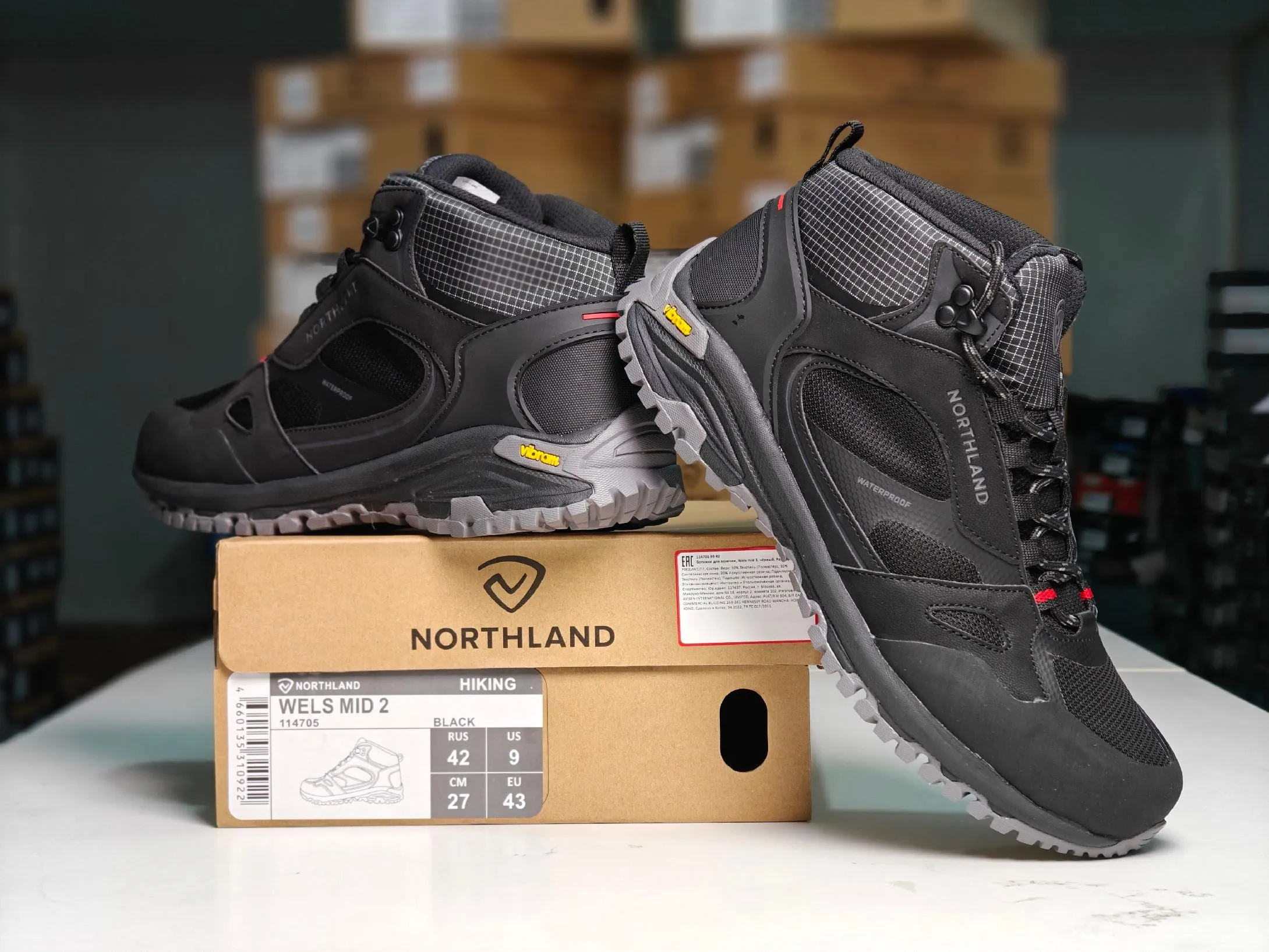 Waterproof Hiking Shoes by Northland Wels Mid