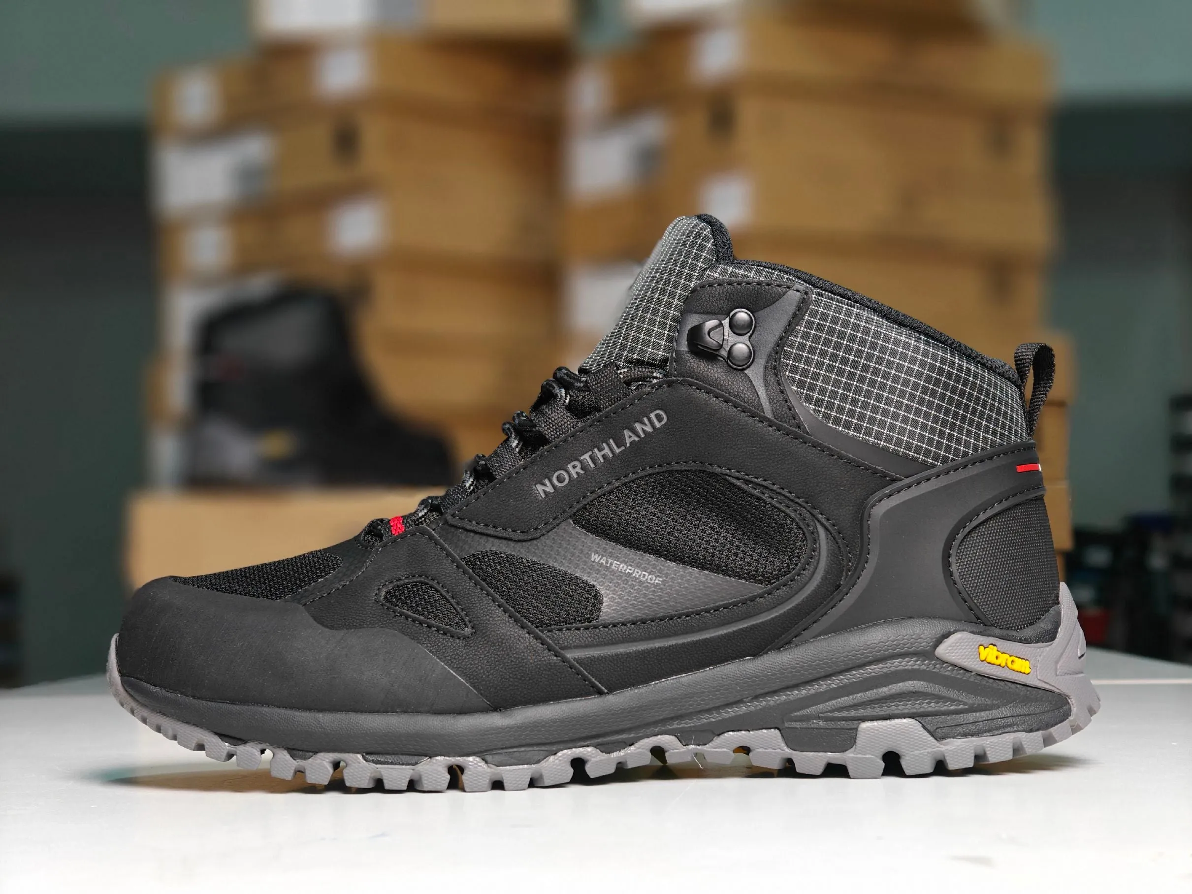 Waterproof Hiking Shoes by Northland Wels Mid