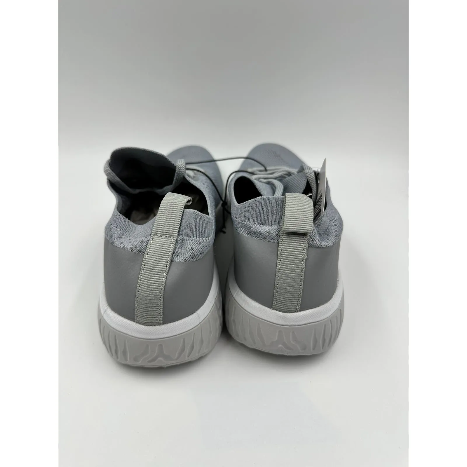Women's Size 7.5, Gray Slip-on Casual Sneaker w/ Supportive White & Gray Sole