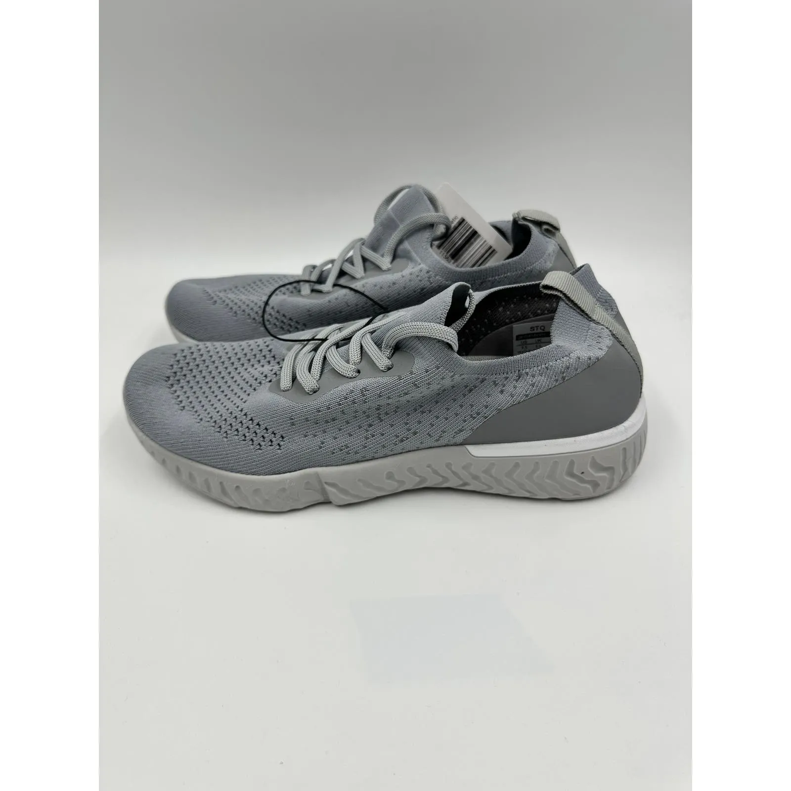 Women's Size 7.5, Gray Slip-on Casual Sneaker w/ Supportive White & Gray Sole